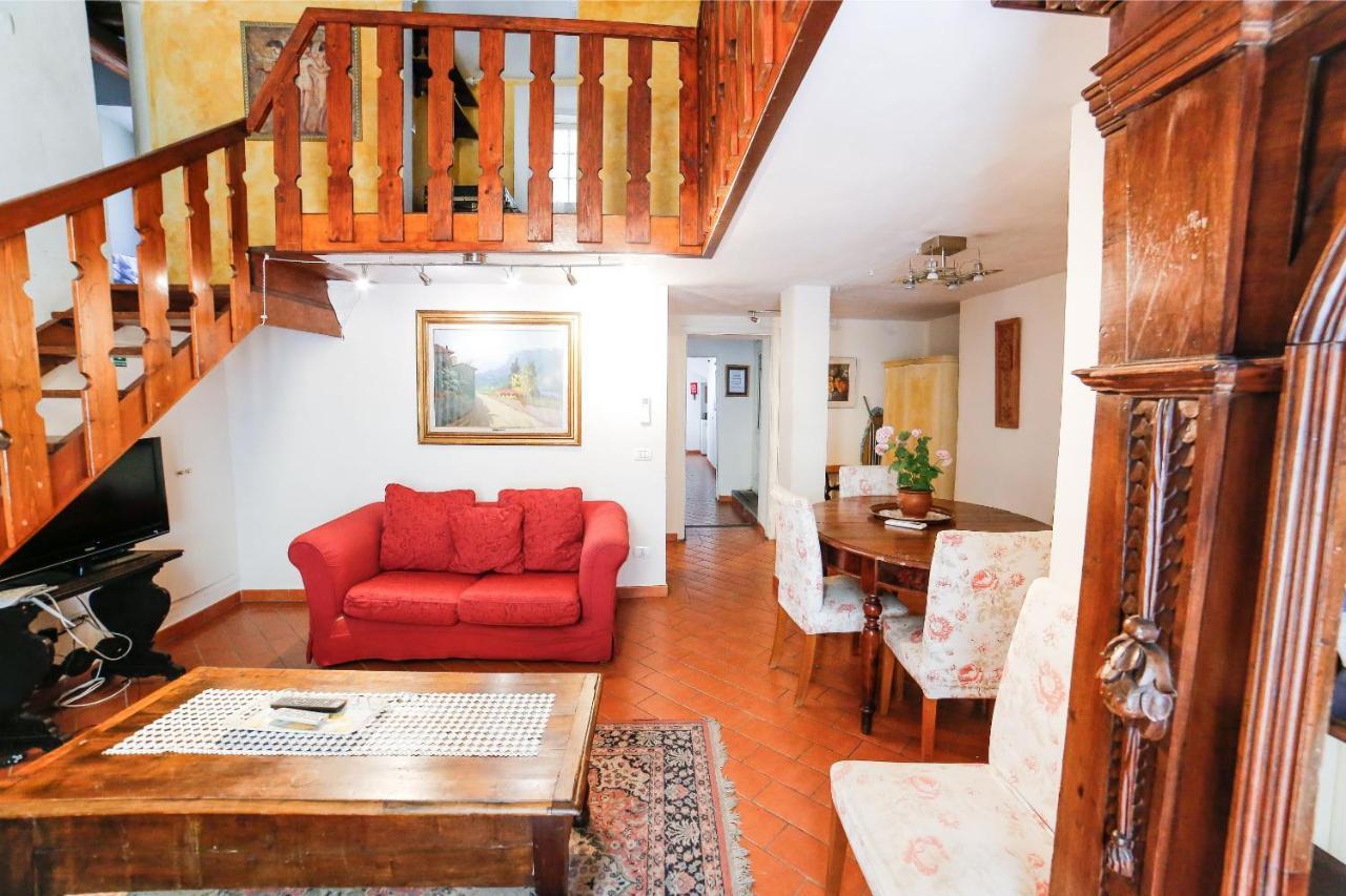Traditional Close To The Duomo - Private Yard! Appartement Florence